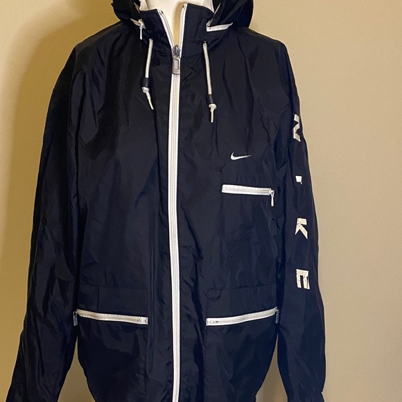 Nike Jackets & Blazers - Nike Unisex Black and White Windbreaker 90’s Style Sz L (12-14)